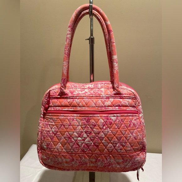 Powder Pink - Picture 4 of 9